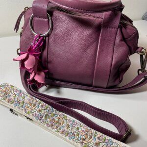 Latico Leathers Billie Crossbody NEW in PLUM